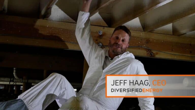 Jeff Haag, the owner of Diversified Energy, discusses installing closed-cell spray polyurethane foam insulation in the subfloor of your raised house or building.